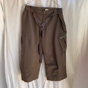 Nike dry fit loose fit capris